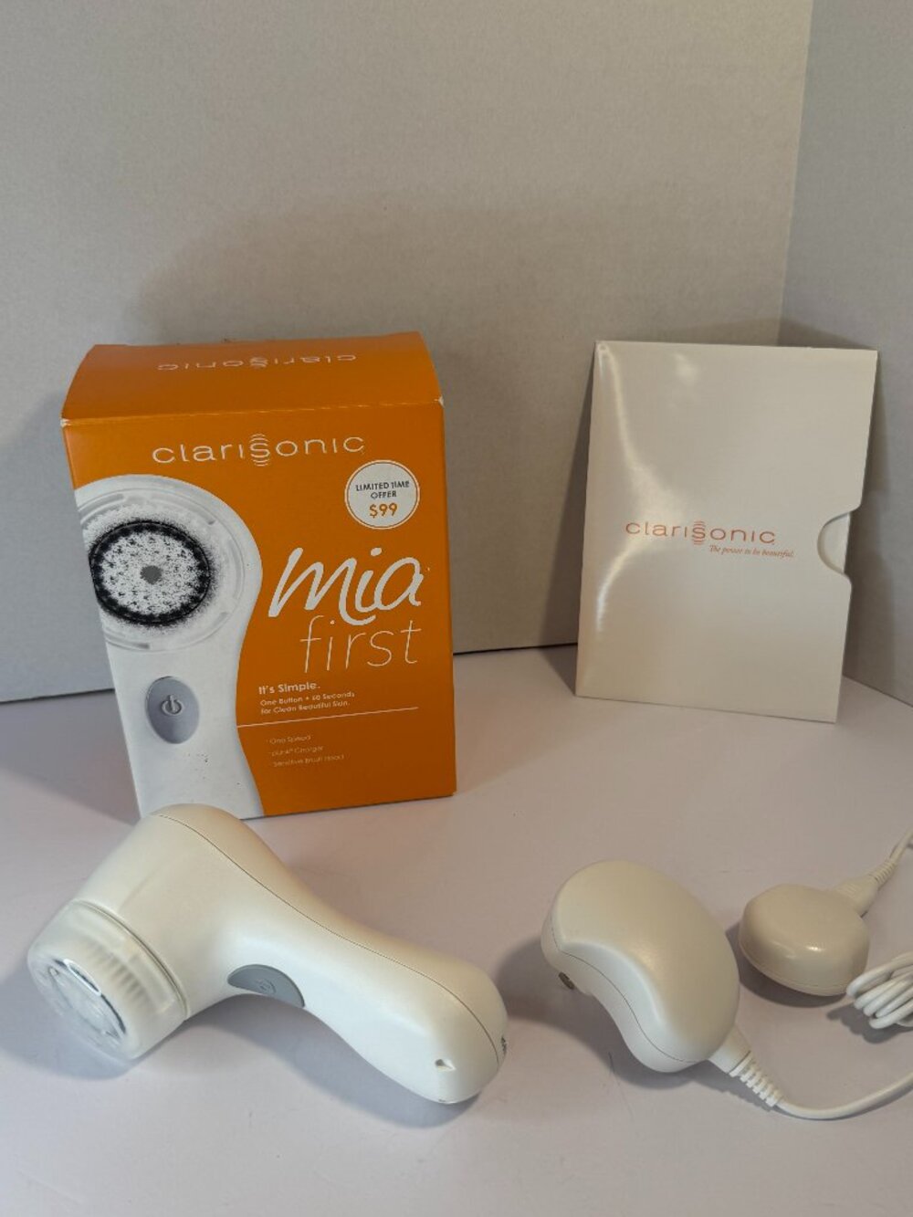 Clarisonic Mia First 1st Gen Sensitive Brush Head One Button Open Box